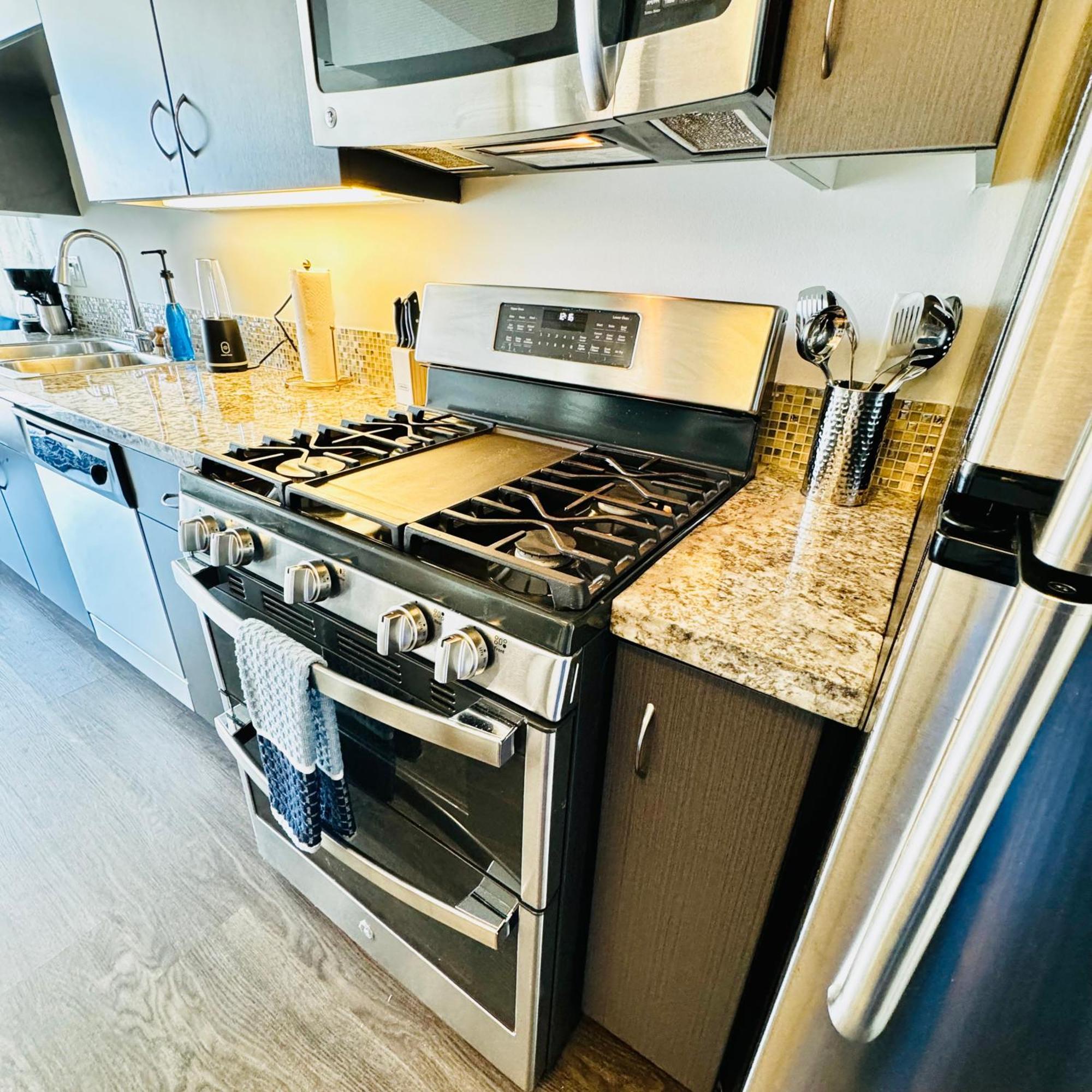 Hollywood Luxury & Free Parking 5* Los Angeles